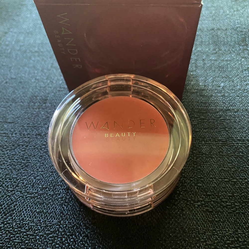 Wander Beauty Double Date